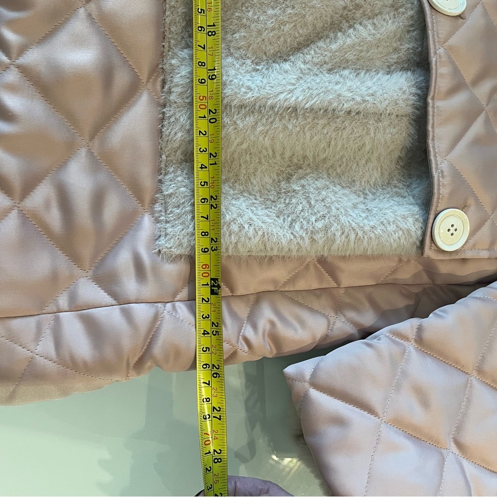 Tricot Chic Jacket - Picture 8 of 16